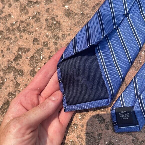 Michael Kors silk tie - Picture 2 of 3